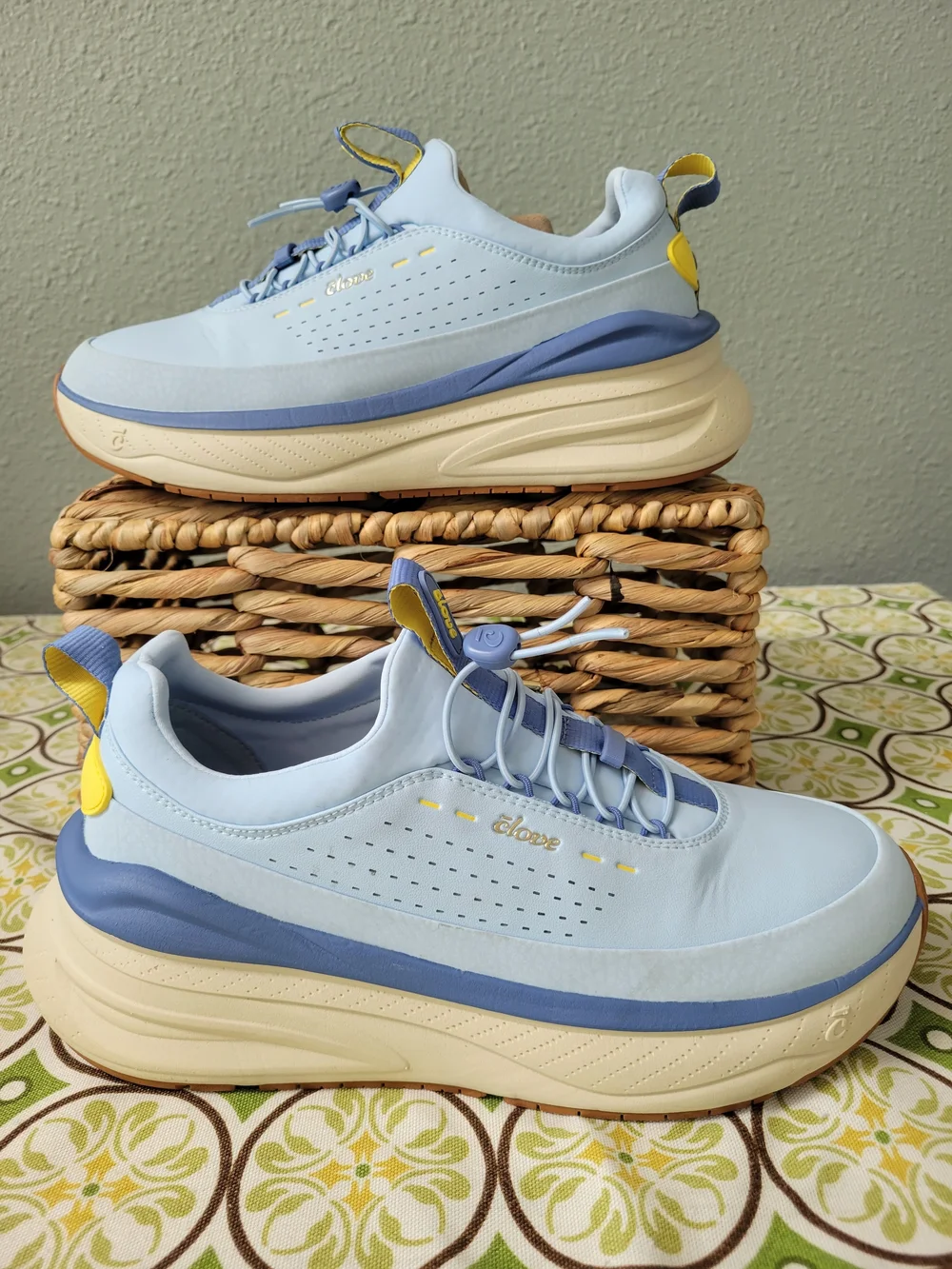 Clove Women's Forte 2 Blue Lemon Sneakers Shoes Size 10  Nursing Healthcare
